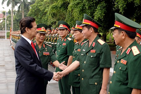 Thủ tướng Nguyễn Tấn Dũng dự Lễ khai giảng năm học mới tại Học viện Quốc phòng
